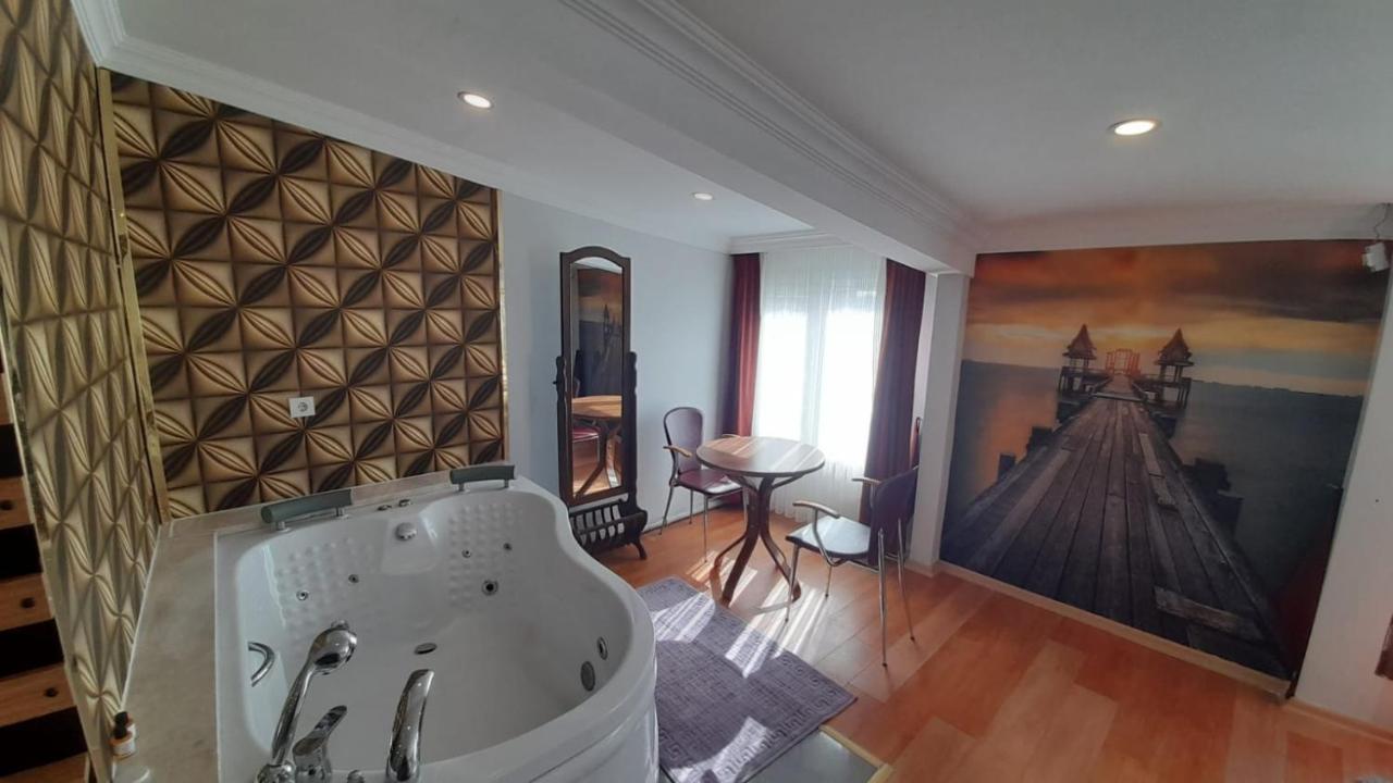 Yavuz Apart Otel Истанбул Екстериор снимка